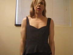 Shemale virtual strip tease