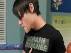 Massage Leads to Twink Anal