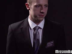 Shy Mormon drills his ass to serve his old leader